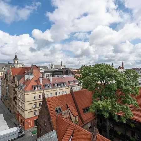 里奥公寓酒店 *