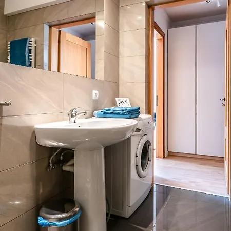 Leoapart Apartment *